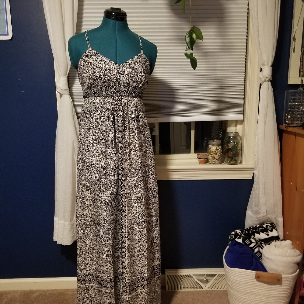 ☀️4 for $10☀️ 2p petite Loft dress